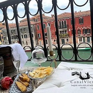 Homestay Canal View 