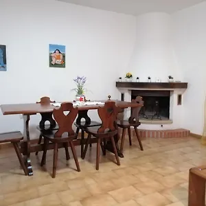 https://la-casa-di-piera.hotelitalianriviera.com