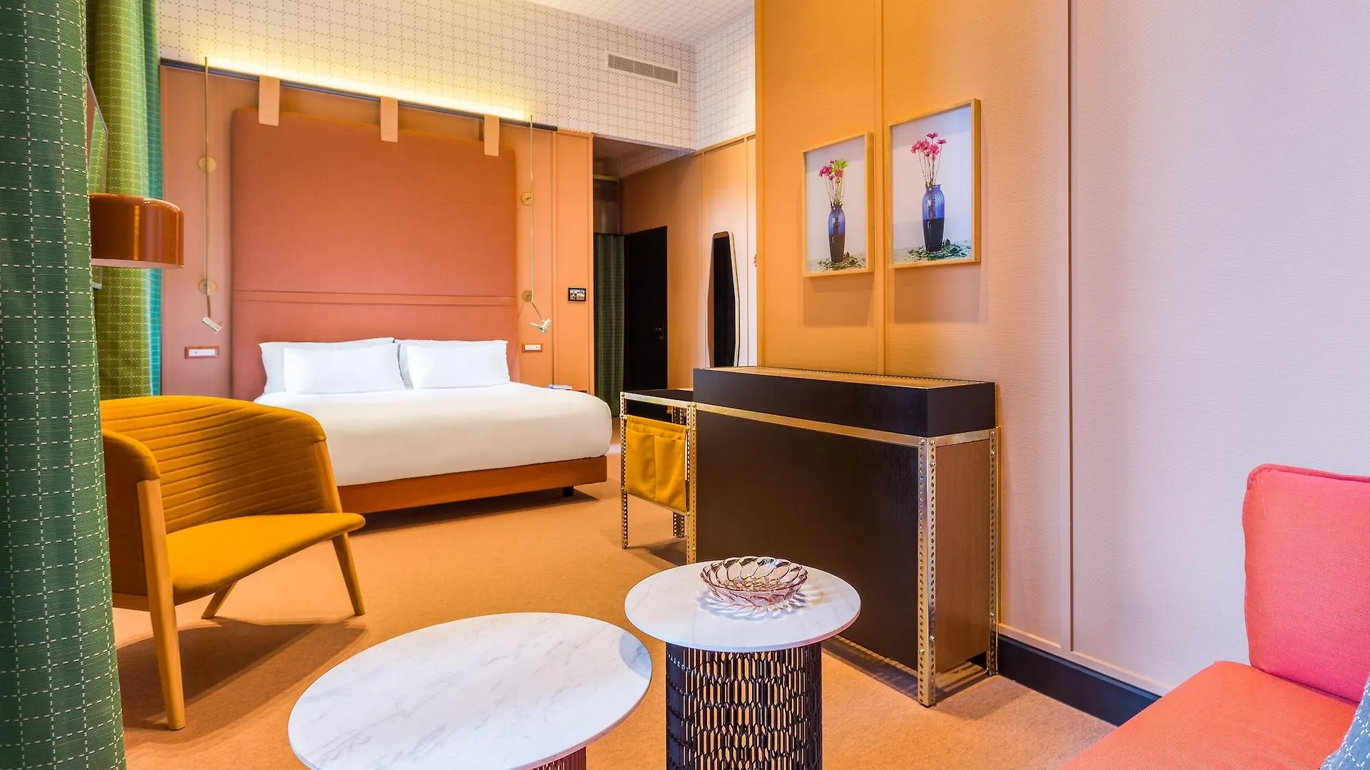 Room Mate Collection Giulia, Milan Hotel
