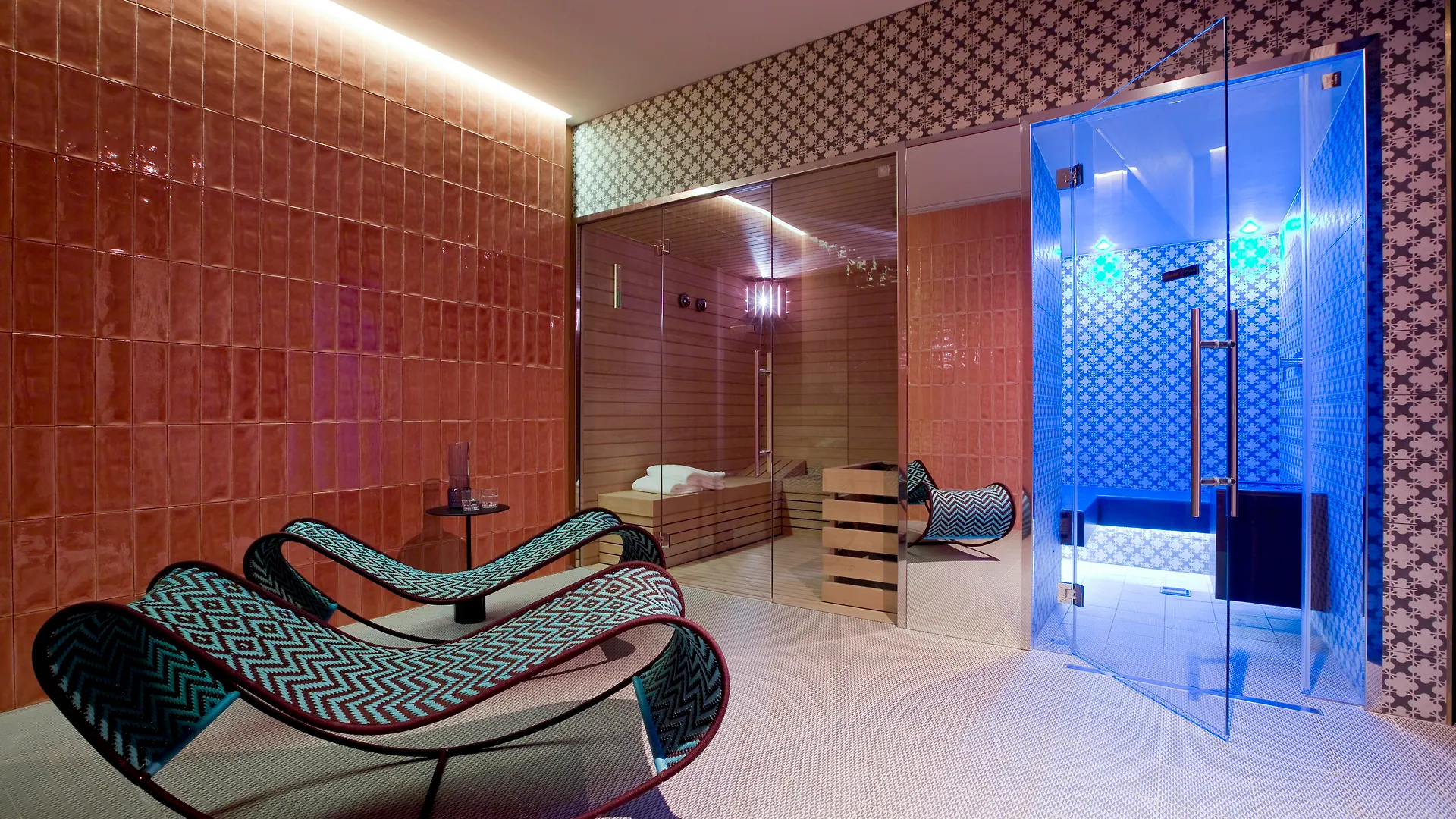 **** Hotel Room Mate Collection Giulia, Milan Italy